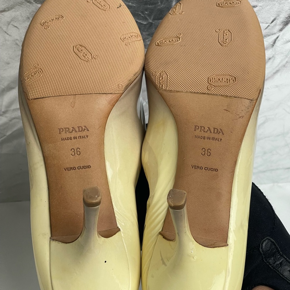 Prada Patent Leather Ombre Pump Heels - Picture 8 of 15
